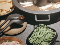 -晓宇重庆火锅(西安荟聚店)
