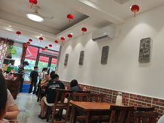 -土媳妇香锅坊(光谷店)