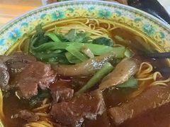 -金杨拉面王小吃面馆·牛三宝面·红烧牛肉粉