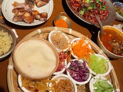 -包整·丝娃娃(一览甲秀楼风景店)