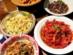 -二厨·吊桥小院·脆皮烧鸡公·本地农家菜(沿江西路店)