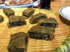 红糖麻糍-头上红煨盐鸡·非遗院子餐厅