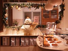 -VERIE BAKEHOUSE