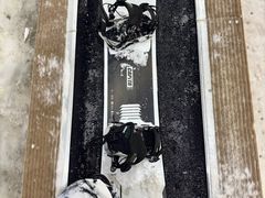 -乔波室内滑雪场