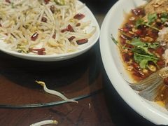 -鲁南仔·滕州炒鸡(经三路店)