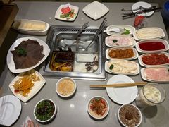 -海底捞火锅(曹安公路店)