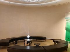 -涨巢·潮玩水疗局