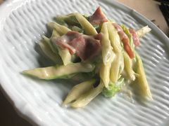 -穹六人间 people 6(岳阳路店)
