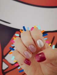 -蜜桃美甲美睫化妆