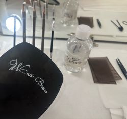 -Wax Brow蜜蜡脱毛美甲美睫眉吧