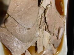 -亮亮面馆(经六路店)