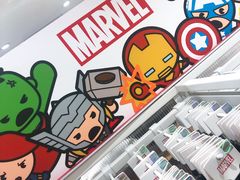 -名创优品(北京新中关购物中心地铁层店)