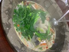 -姚记抚仙湖石锅鱼庄