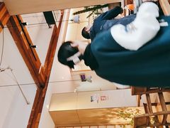 -蜜桃餐厅·伴山(湖滨商业街店)