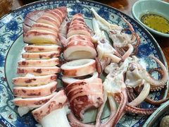 清蒸整鱿鱼-福州人铭小吃