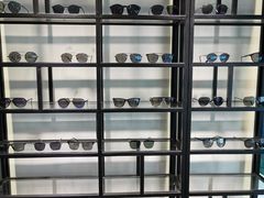 -Trend1881视光·蔡司视觉(领展广场店)