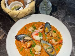 -LESCEDARS Brasserie Bistro香柏树