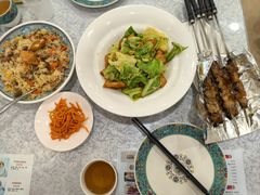 -汗腾格里·风味餐厅(新疆驻京办店)