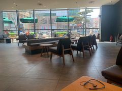 -星巴克臻选(九龙路万科广场店)