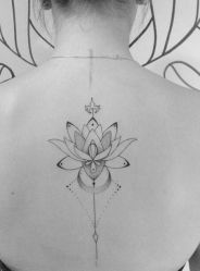 -周忆刺青原创设计定制