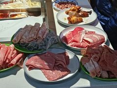 -新艺自助美食城(中山路店)