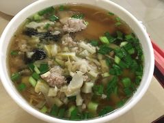 焖肉炒肉面-老西白点心店