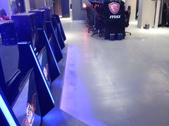 -网鱼网咖·电竞(南开百脑汇店)