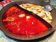-鸿姐老火锅(疁城新天地店)