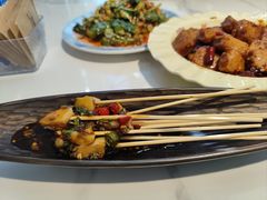 -嗨辣小聚·盘锦河蟹·海鲜烧烤龙虾(盘锦十年好店)