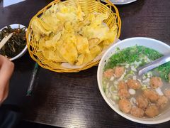-何胖子丸子汤(南海街店)