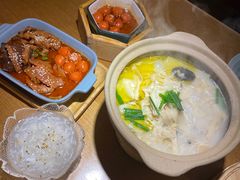 -蜜桃餐厅·伴山(海岸城店)