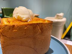 珍宝蜂蜜厚多士-去茶去餐厅(中央大街店)