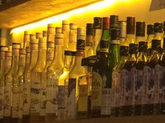 -Mx.cocktail bar