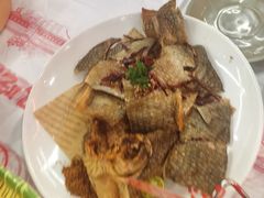 -肥肥虾庄·金牌油焖大虾(杨园滨江时代walk店)