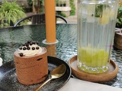 -出走咖啡·面包(宋庄店)