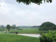 -龙熙温泉高尔夫俱乐部