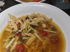 -鸽子侯·家宴·平价海鲜(绿地店)