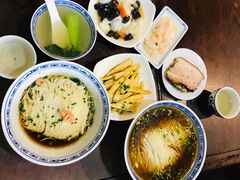 -同得兴 Since·1995 传统苏式面馆(嘉馀坊店)