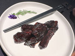 文火煨山东黑牛-鲁采LU STYLE(新天地店)