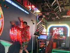 -路边边.炒菜烧烤.音乐餐厅(良乡长虹店)