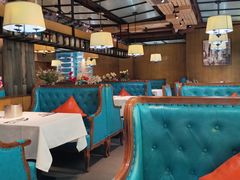 大堂-领鲜活海鲜榴莲自助火锅(东门店)