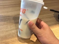 -八婆婆烧仙草(曾厝垵店)