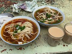 猪肉面-老光明岗琼甜茶馆
