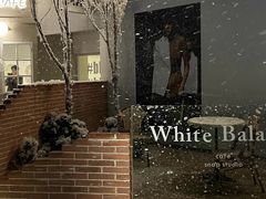 -Blue Concept Cafe&Farm·關於藍