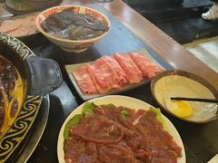 -重庆川渝肥妹火锅