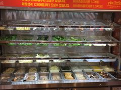 -鑫龙福麻辣烫(明洞站店)