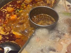 -佬土鹅肠火锅(解放路店)