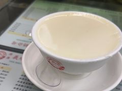 -义顺牛奶公司