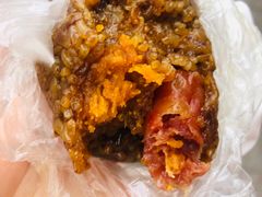 香肠蛋黄肉粽-阿姨粽子(川公路店)