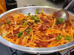 -红东阁东北菜烤肉酒馆(CROSS万象汇店)